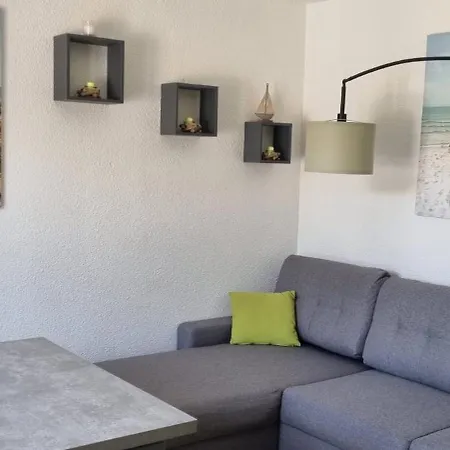 17m2, Centre Port, Avenue Des Sergents *